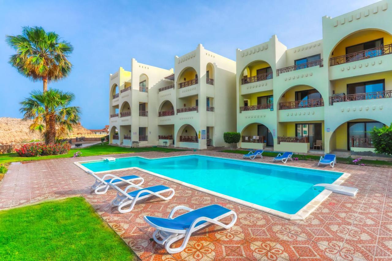 The View Apartment Хургада Екстериор снимка