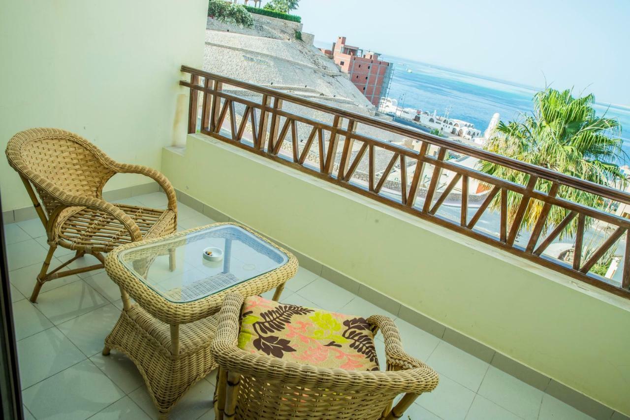 The View Apartment Хургада Екстериор снимка