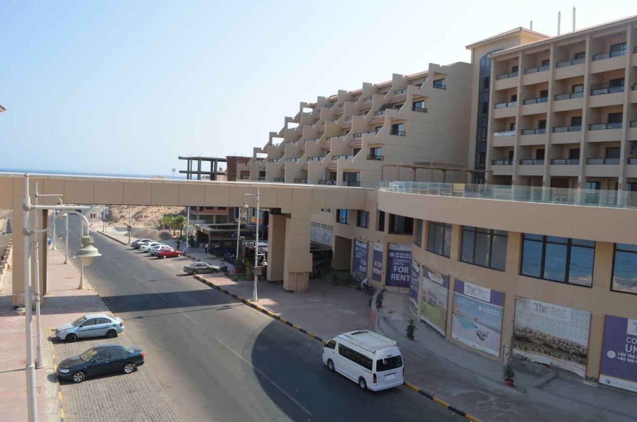 The View Apartment Хургада Екстериор снимка